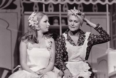 "Die Gr�fin vom Naschmarkt" mit Marika R�ck